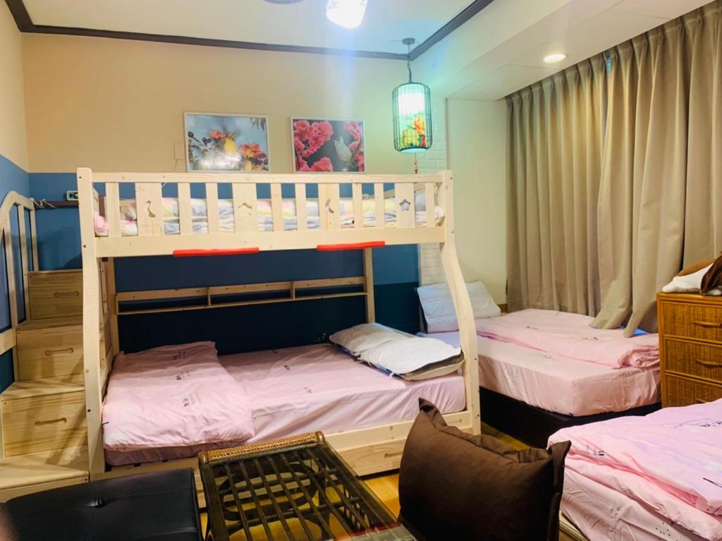 Xincun Seed Homestay - Chambre Familiale Avec Salle De Bain Partagée