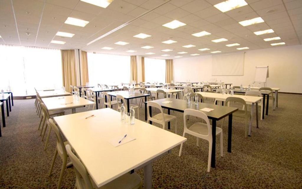 Konferenční prostory v ubytování Lenas West Hotel