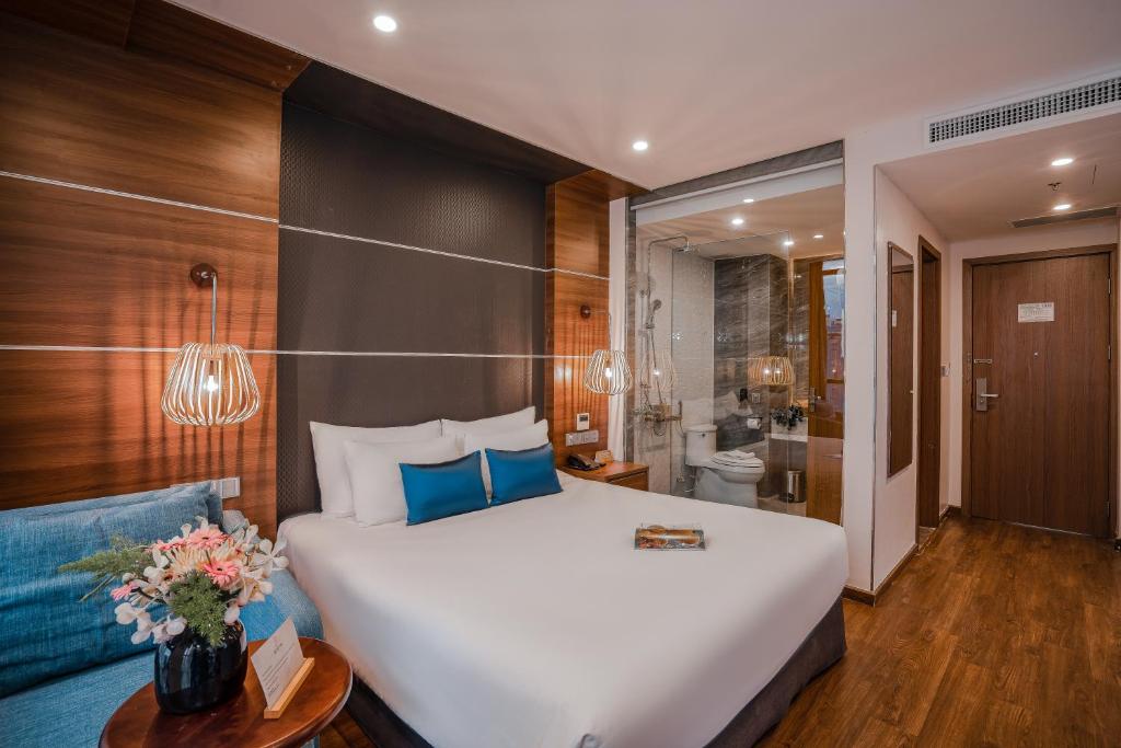 Phòng Superior Giường Đôi Nhìn Ra Thành Phố - Bao Gồm Trà Chiều