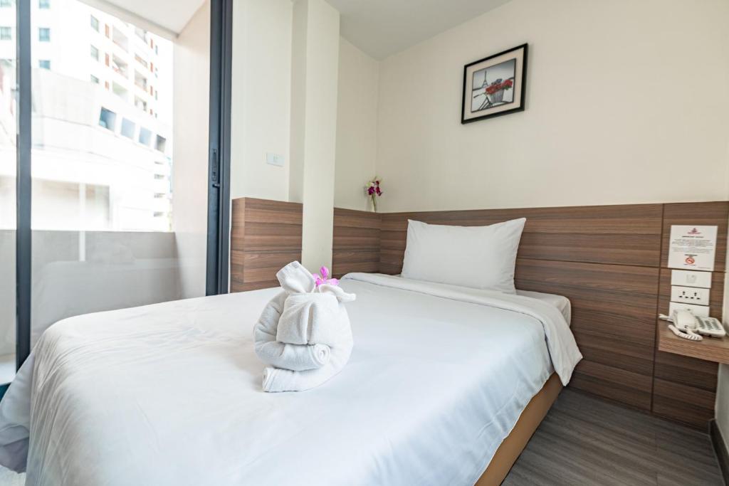 Sovereign Group Hotel at Pratunam - Resim 22