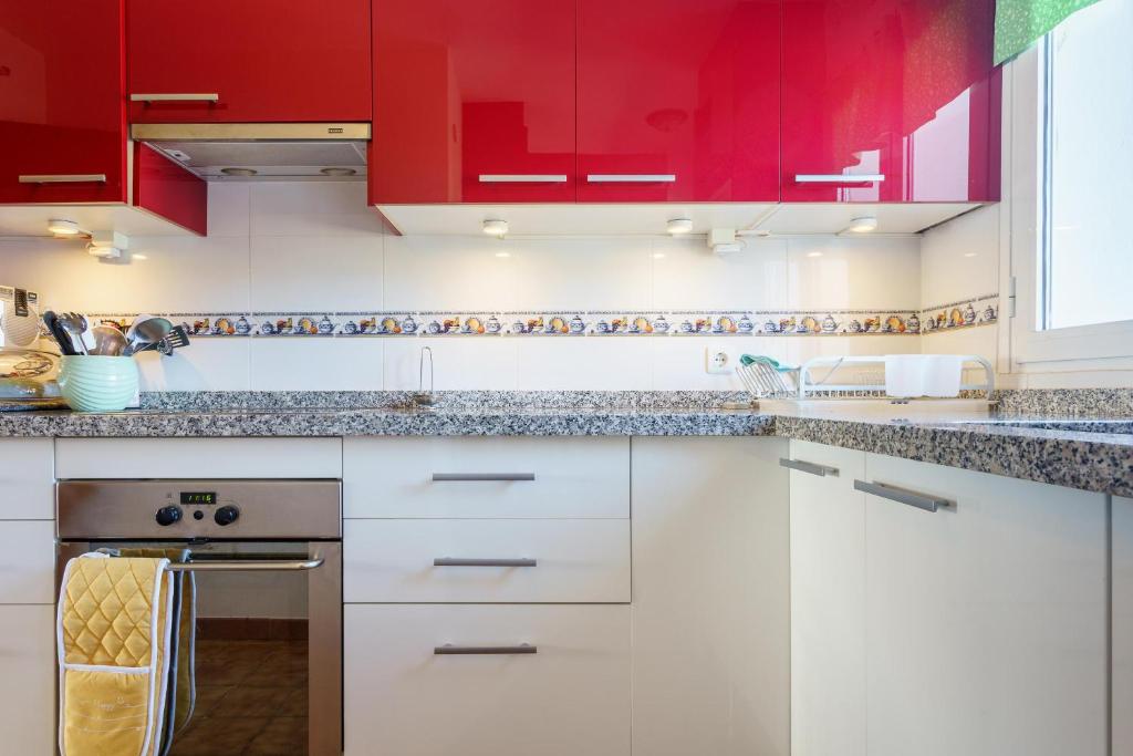 Kuchyň nebo kuchyňský kout v ubytování Apartamento Lance del Sol