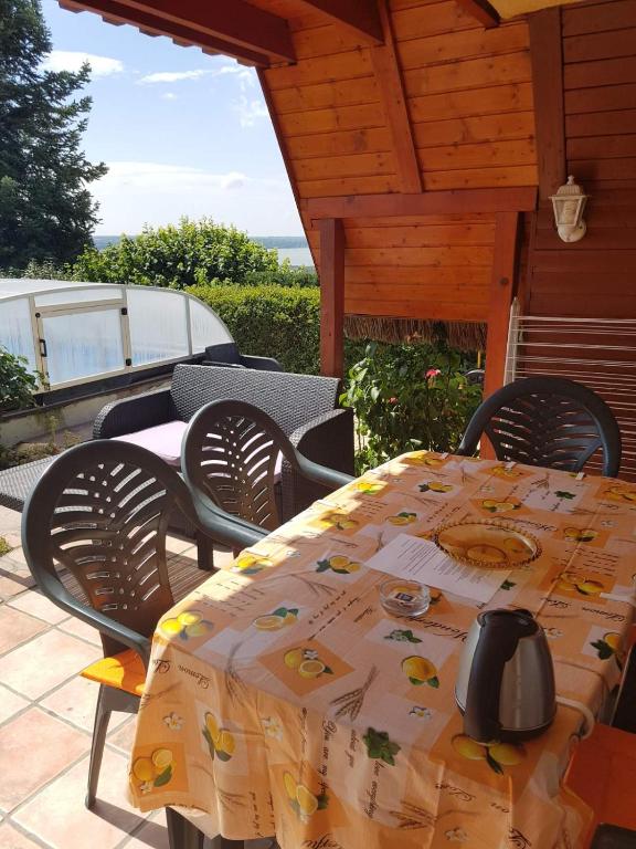 Zdjęcie z galerii obiektu Medences, panoramas nyaralo Sukoron w mieście Sukoró