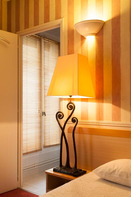 Hôtel de l'Avre - Resim 25