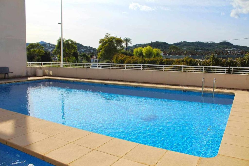 Casa moderna a 8 minutos de la playa Arenal, Jávea ...
