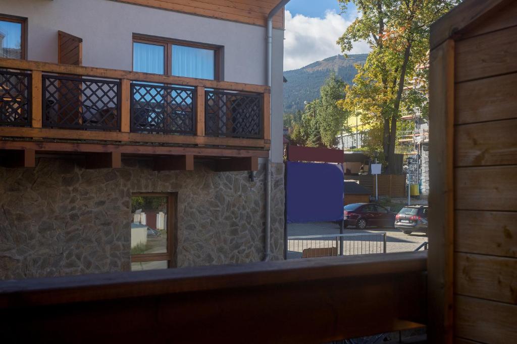 Nespecifikovaný výhled na hory nebo výhled na hory při pohledu z apartmánu
