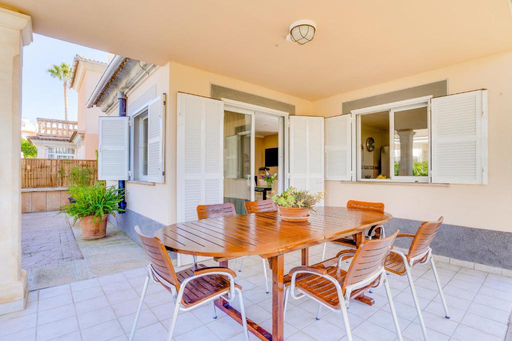 GOLETA 4a, Playa de Muro – Updated 2023 Prices