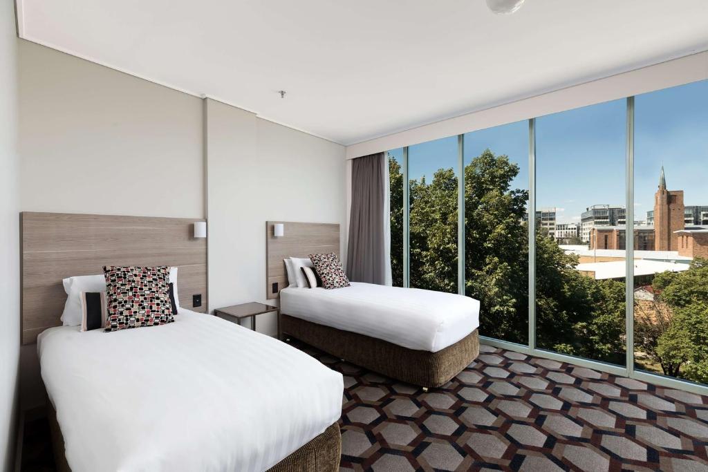 Rydges Canberra - Resim 19