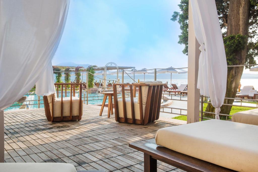 Het zwembad bij of vlak bij Grand Hotel Terme Sirmione