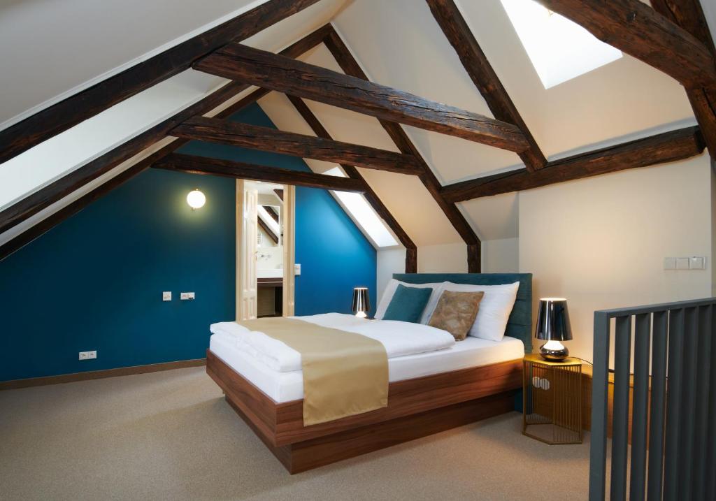 
Attic Duplex One Bedroom Apartment
