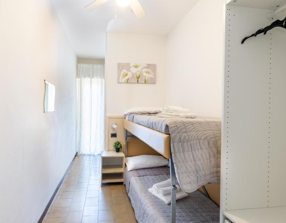 Hotel Mignon Riccione Fronte Mare - Resim 2