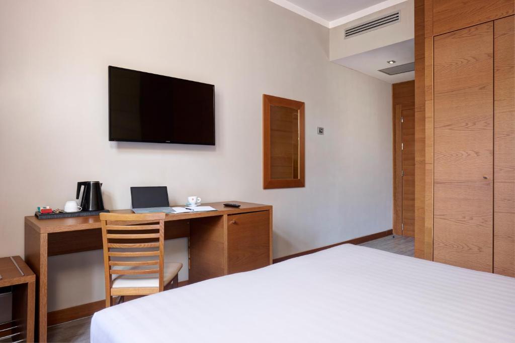 Occidental Aurelia - Deluxe Double Or Twin Room