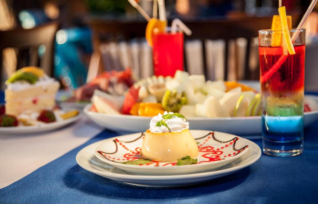 Lonicera World - Ultra All Inclusive, Avsallar (updated prices 2026)