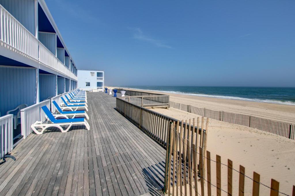 14 Beach Resorts in Long Island
