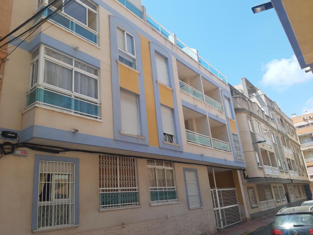 Luna, Torrevieja – Bijgewerkte prijzen 2023