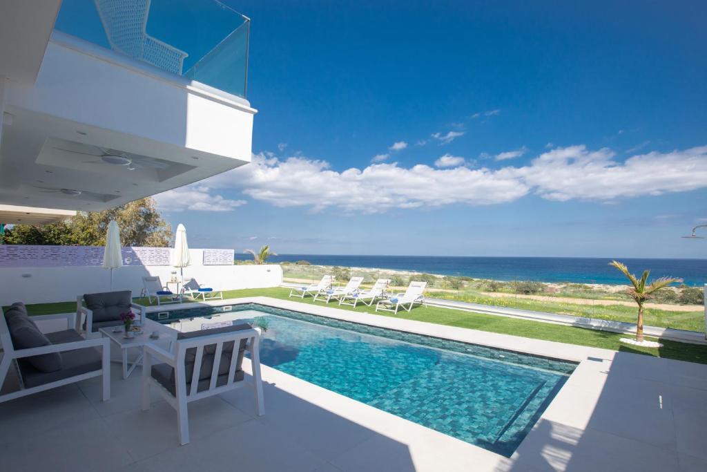 Artizan Seafront Villa 5 - Villa Con Vista Al Mar