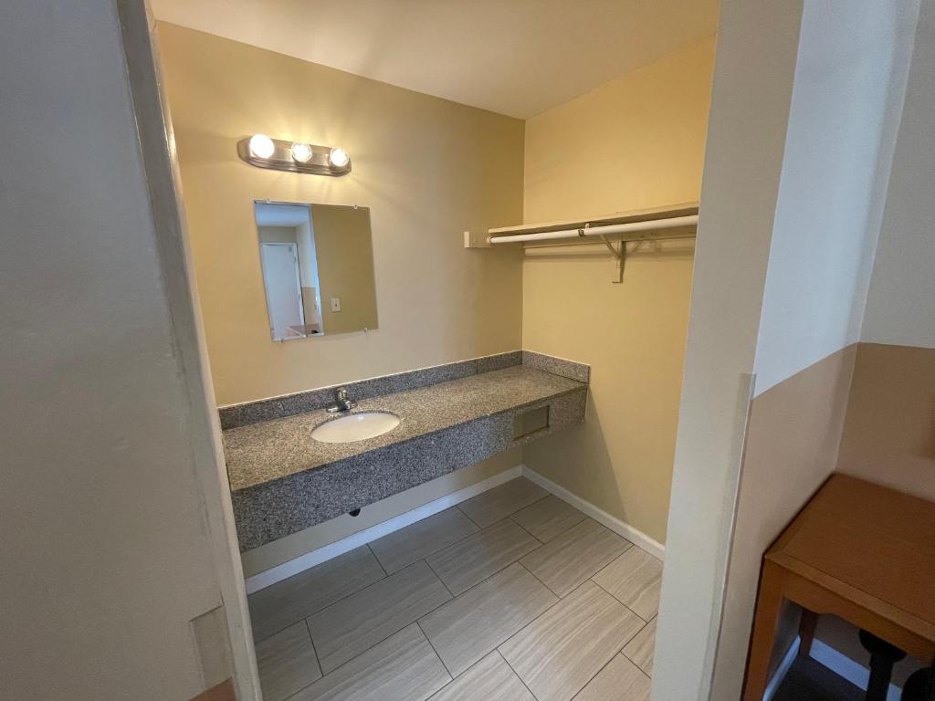 Sea Palace Motel photo