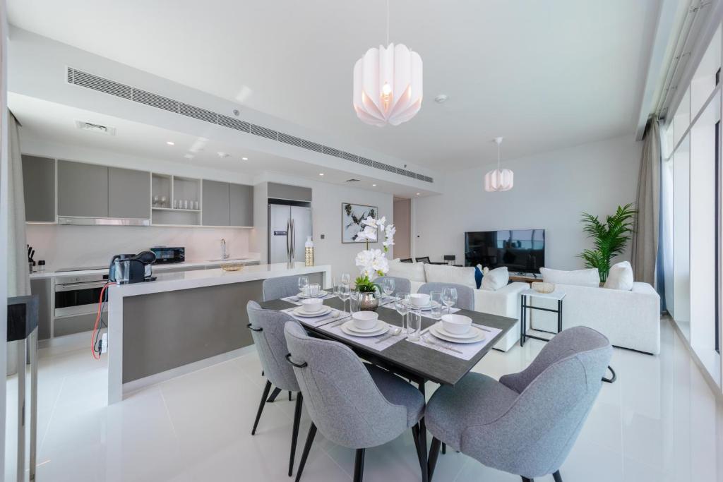 Fotografie z fotogalerie ubytování EDEN'S Homes & Villas - Sunrise Bay Emaar Beachfront v Dubaji