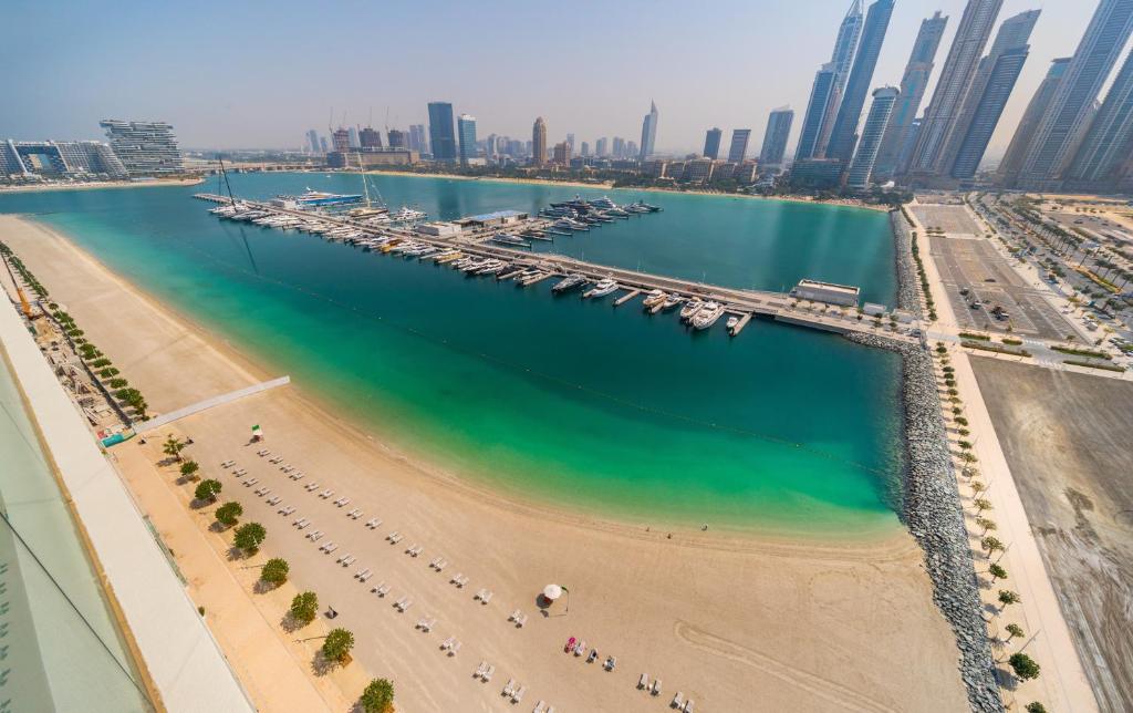 Fotografie z fotogalerie ubytování EDEN'S Homes & Villas - Sunrise Bay Emaar Beachfront v Dubaji