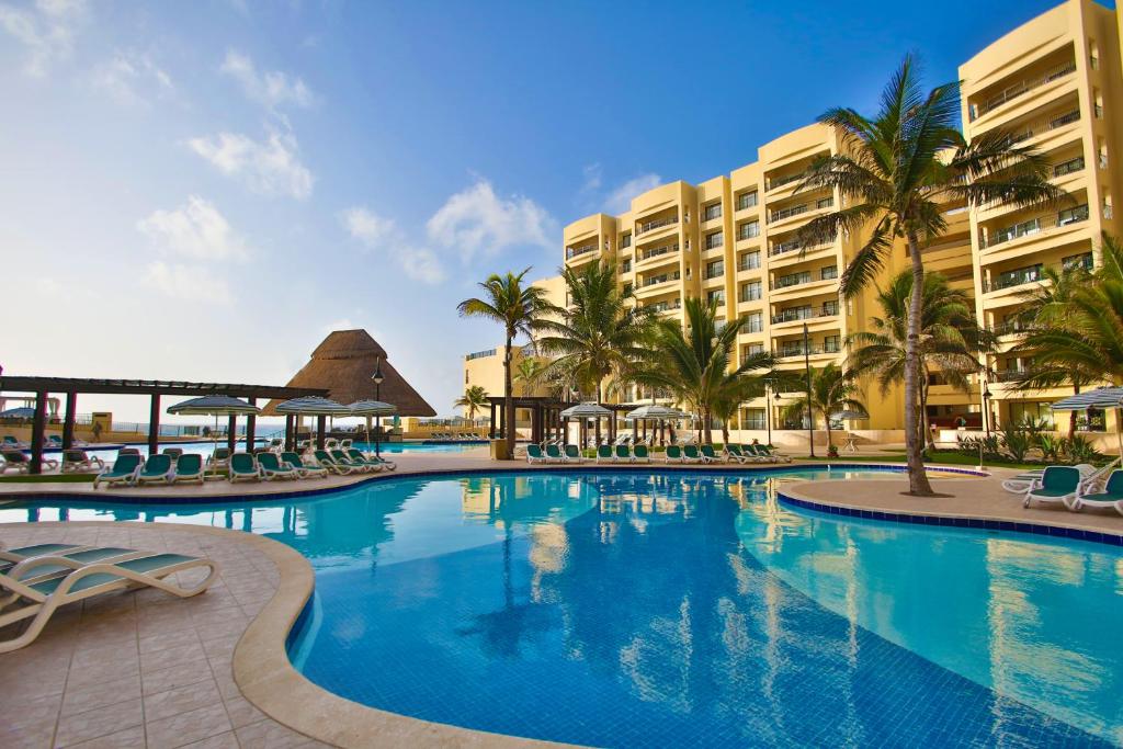 Bazén v ubytování The Royal Sands Resort & Spa nebo v jeho okolí