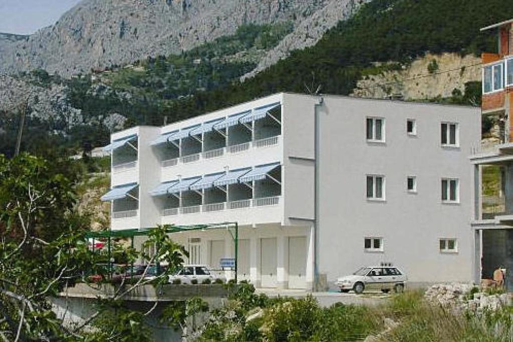 Výhľad na hory alebo výhľad na hory priamo z apartmánu