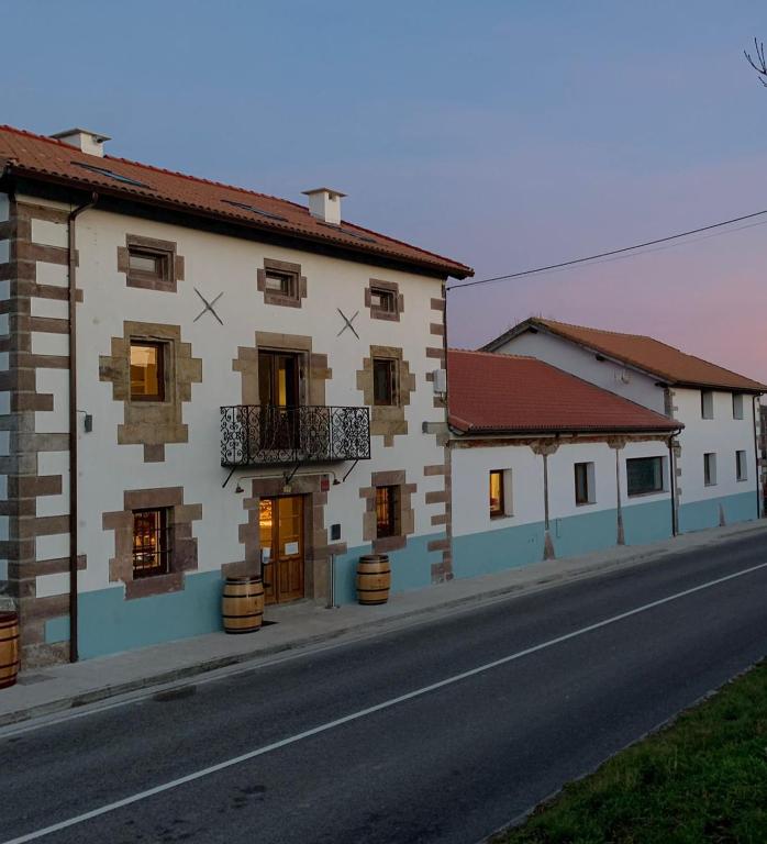 Budova, v ktorej sa apartmán nachádza