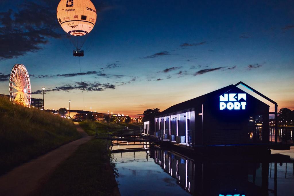 New Port Aparthotel - Resim 11