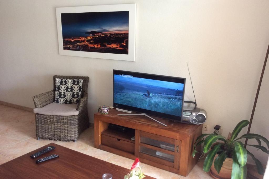 TV a/nebo společenská místnost v ubytování Apartamento Alcoy