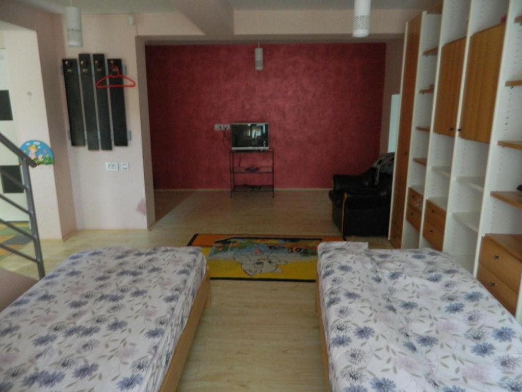 Postel nebo postele na pokoji v ubytování Cazare Vio