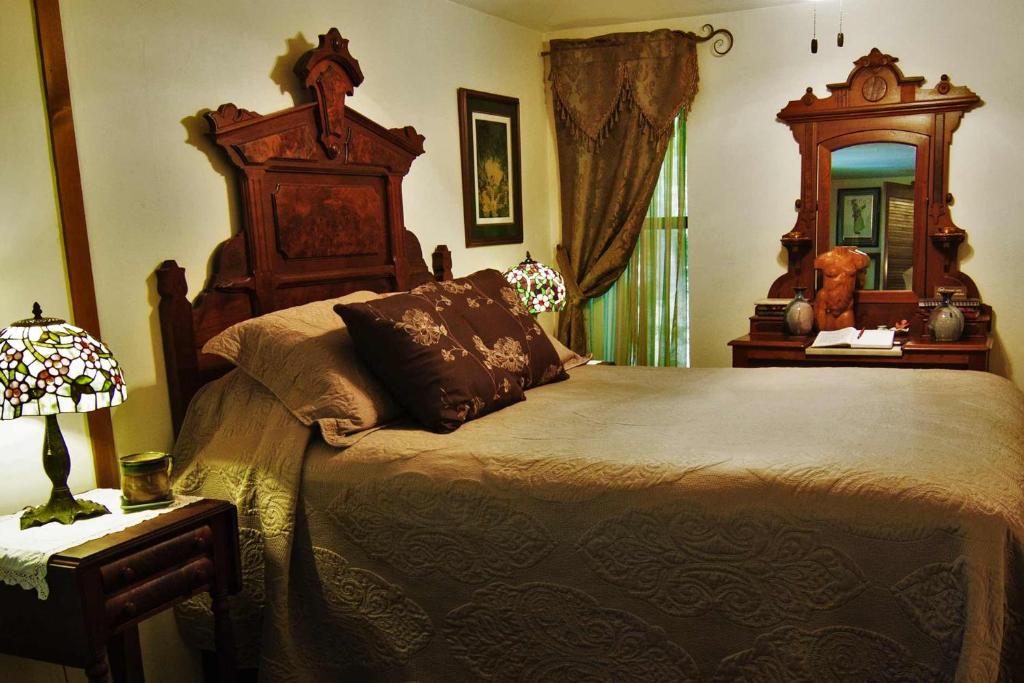 BENTON PLACE INN - Suite Avec Balcon
