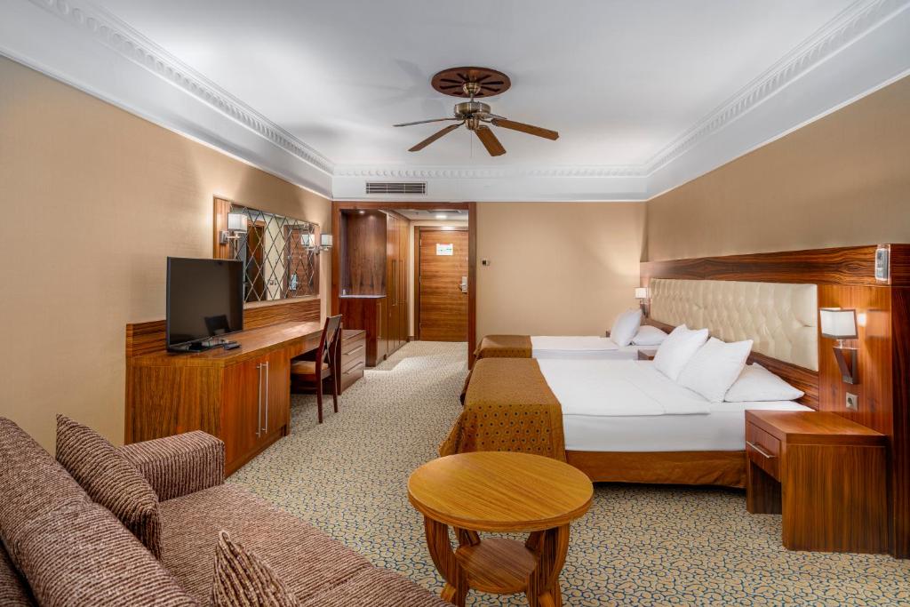 Bera Alanya Hotel - Halal All Inclusive - Standard -Triple Room