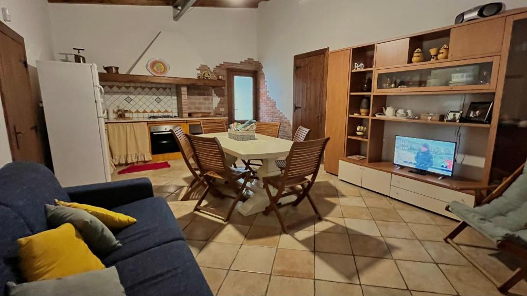 Kuchyňa alebo kuchynka v ubytovaní villa Dimora Arnesano