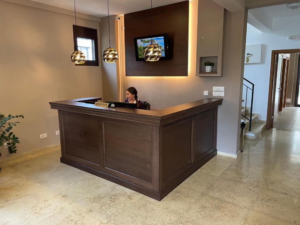 Apartments Kuce Lekovica Beach & snack bar- Bistro - 9