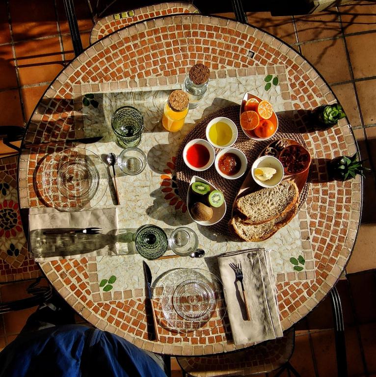 Nápoje v ubytovaní Hostal Pension Artilleiro