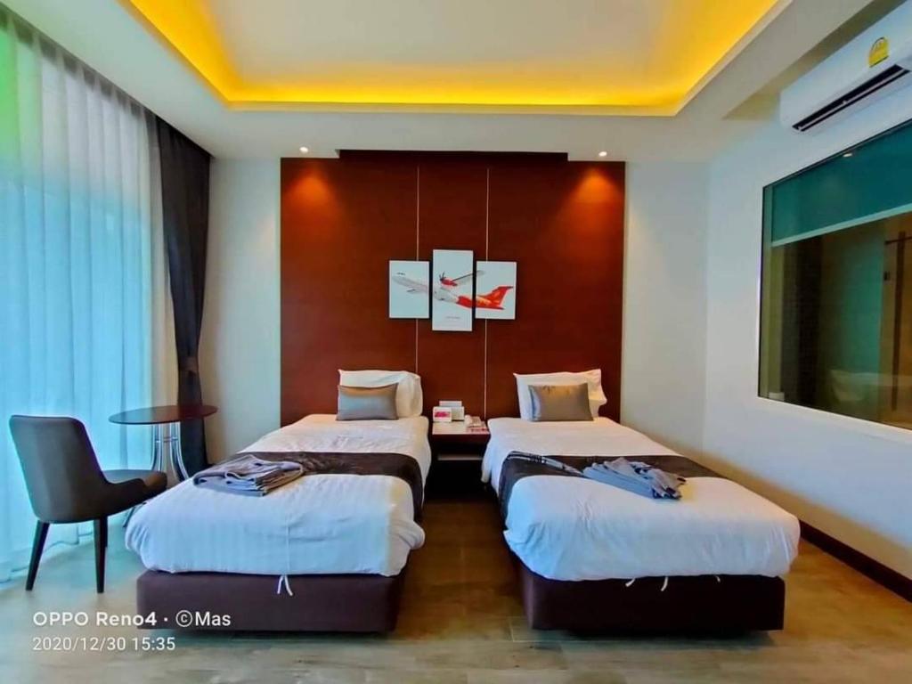 Southern Airport Hotel Hatyai - Delüks İki Yataklı Oda