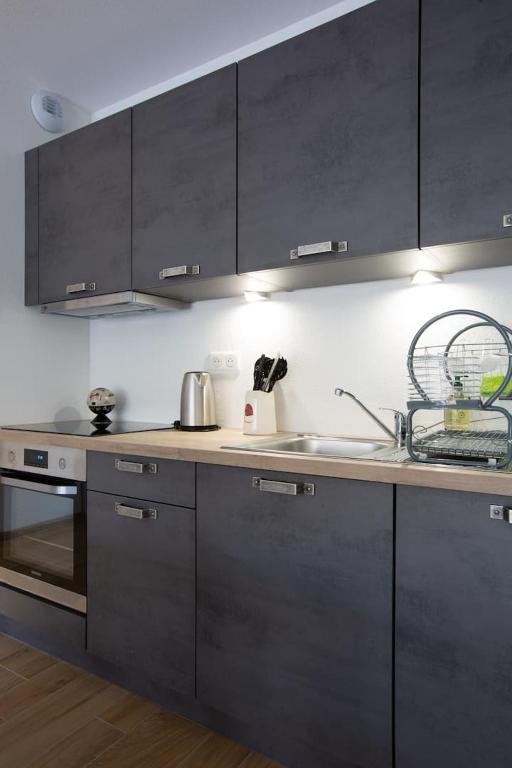 Magnifique 2 pièces, tout équipé, terrasse privée – photo 12