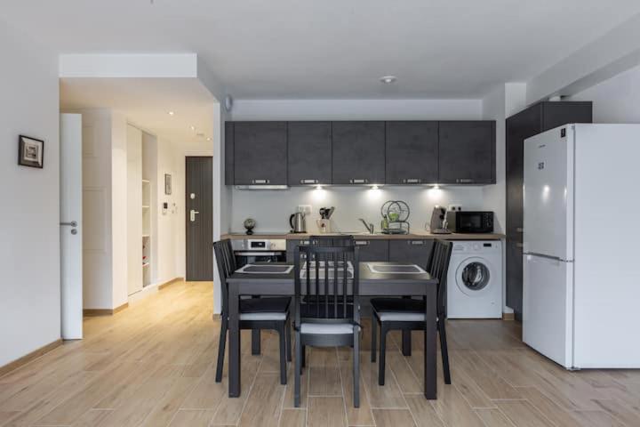 Magnifique 2 pièces, tout équipé, terrasse privée – photo 24