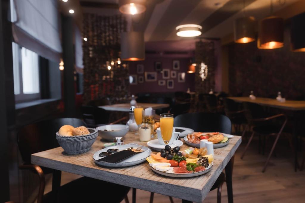 Hotel am Augustinerplatz - Resim 19