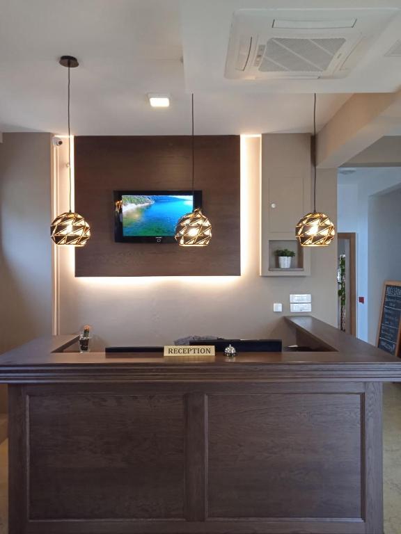 Apartments Kuce Lekovica Beach & snack bar- Bistro - 12