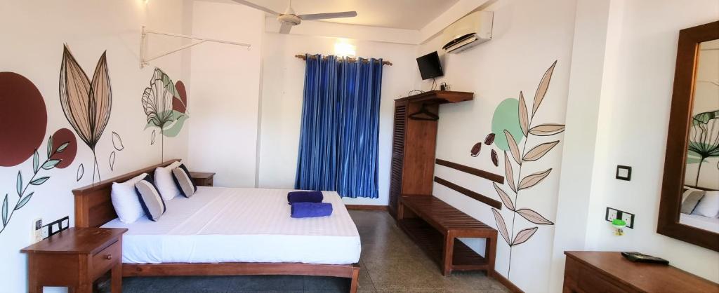 Blue Turtle Hotel - 4