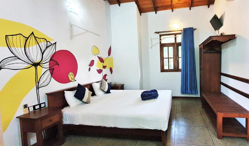 Blue Turtle Hotel - 7