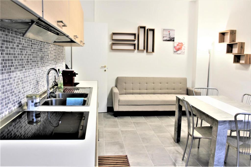 A kitchen or kitchenette at LS-House Apartment - In the Heart of Sanremo