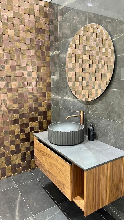 Luxury Suites & Apartments MONDRIAN Market Square II - Resim 19