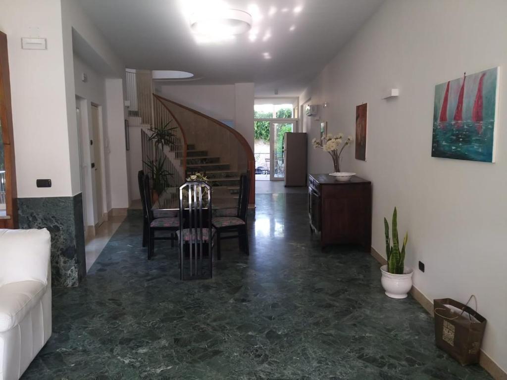 Kép Villa Savoia Mondello szállásáról Mondellóban a galériában