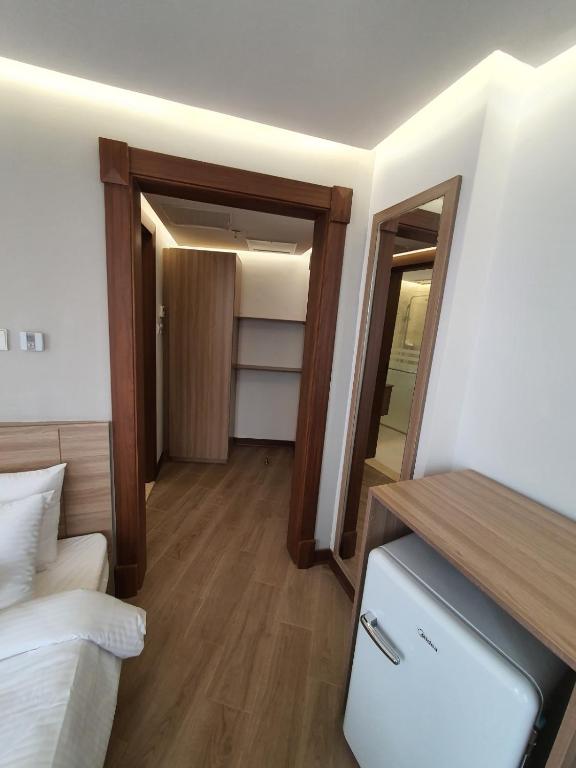 Al Salam Hotel - Standard Twin Room With Sea View