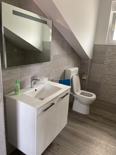 Koupelna v ubytování Apartment in Punat with sea view, terrace, air conditioning, WiFi 4534-4