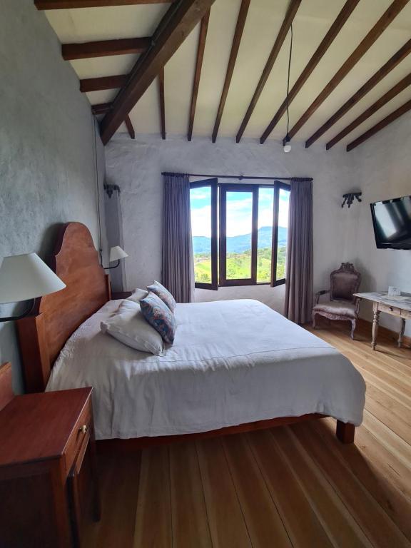 Casa Santamaria Hotel Campestre - 豪华四倍房间