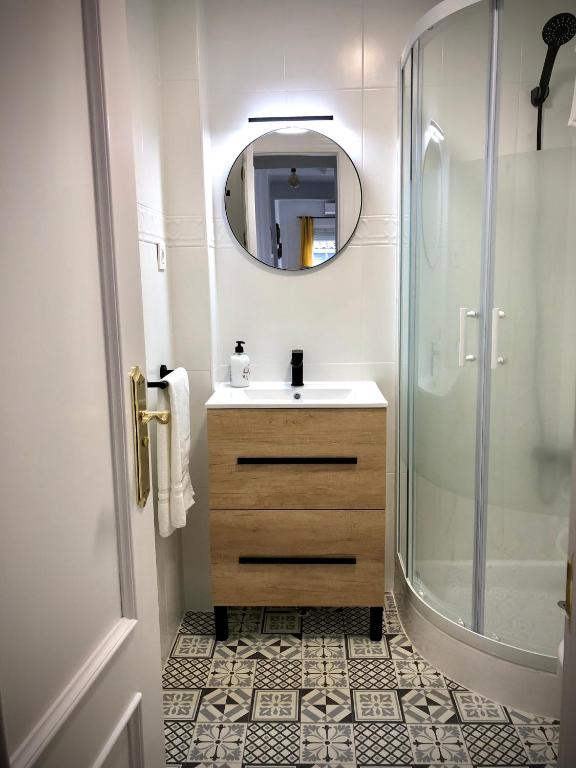 Kúpeľňa v ubytovaní Apartamentos Cruz Granada