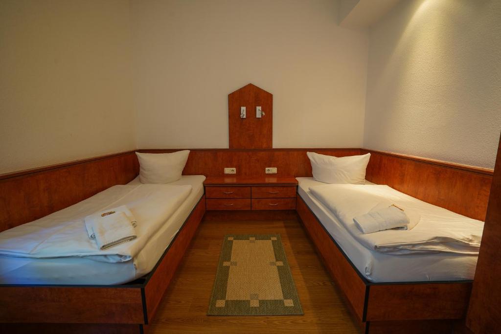 Hotel Seeschlösschen - Habitación Pequeña Con 2 Camas Individuales