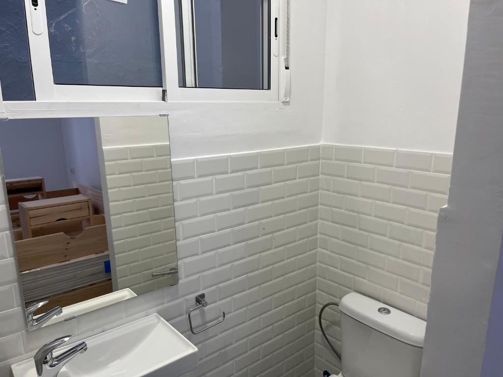 Koupelna v ubytování Alzira bonita Apartamento B con patio, la Casella
