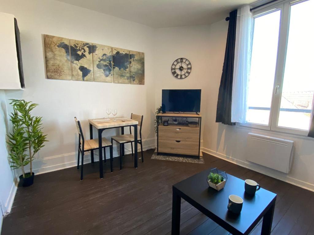 Le Petit Cerf 3 / Proche Disney / Paris / Wifi - Housity
